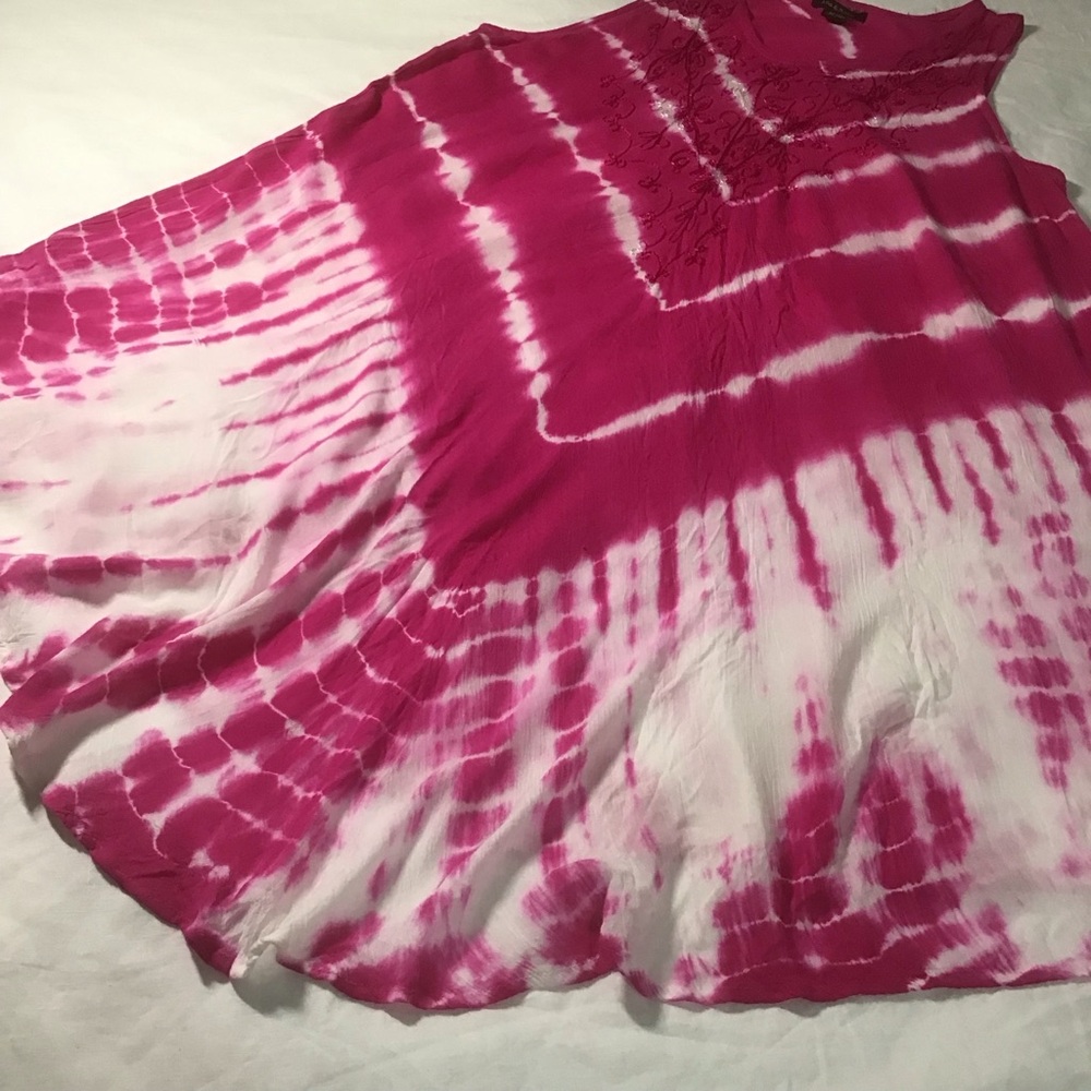 Ana & Rise Pink & White Tie Dyed V Neck Sleeveless Dress w/Embroidery, One Size - Picture 4 of 11